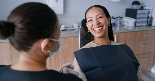 Best Root Canal Treatment  in Floresville, TX